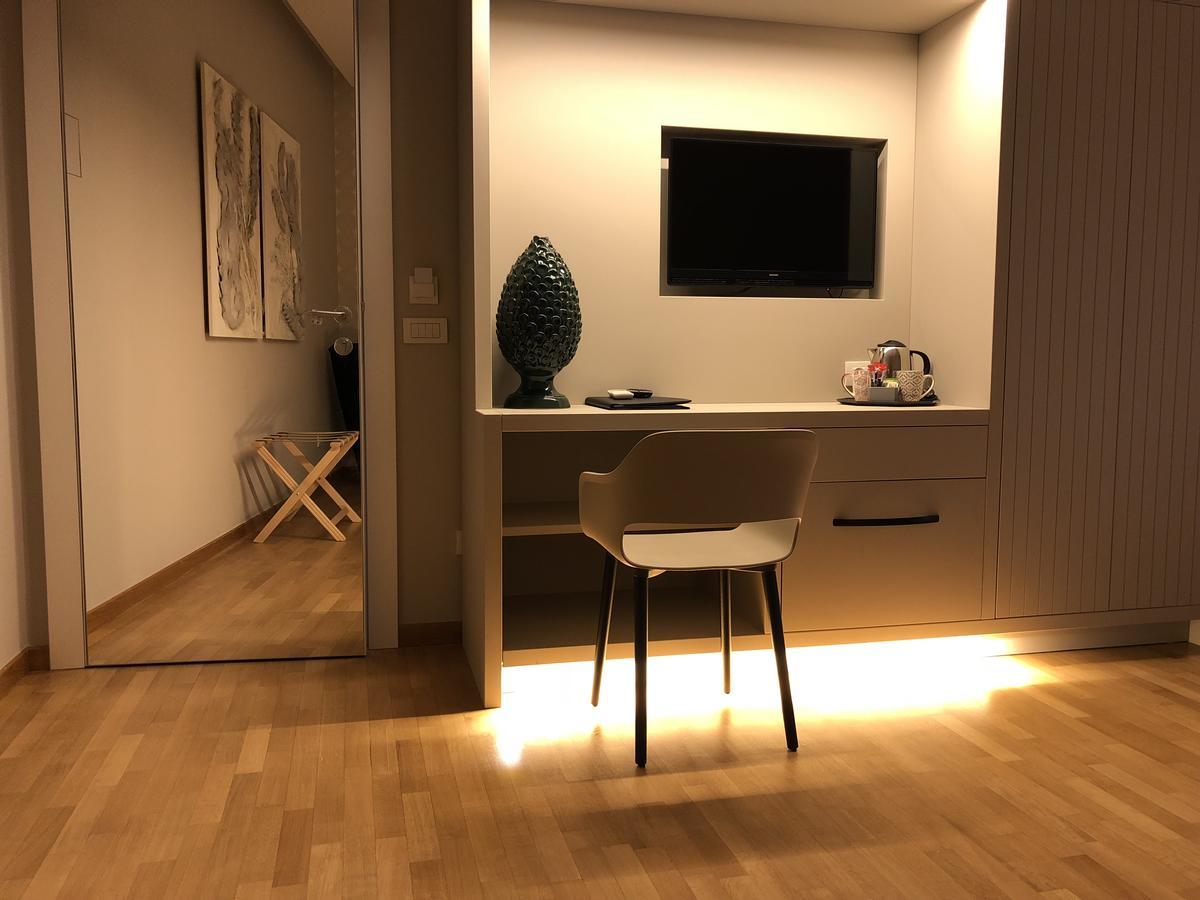 200 Rooms & Terrace Μπάρι Εξωτερικό φωτογραφία